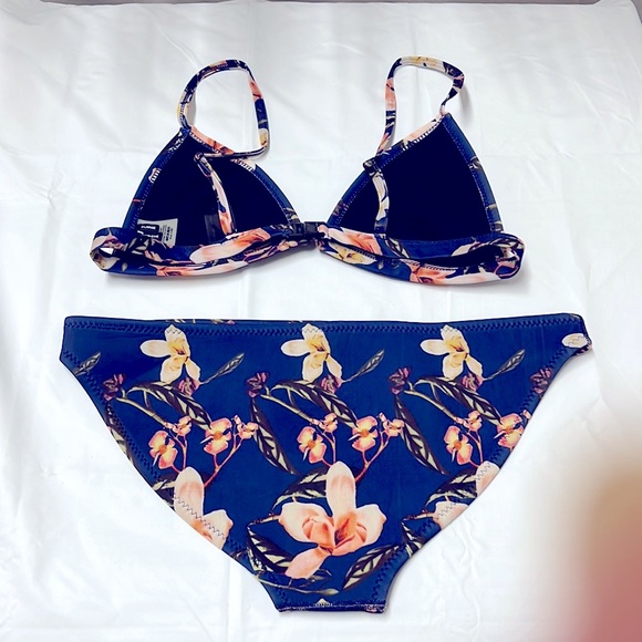 MuxiLove Blue Floral Neoprene Bikini Set | Size XLarge - Picture 3 of 4